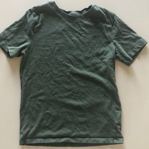 H&M little boys t-shirt